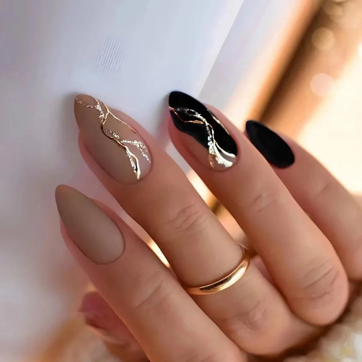 24Pcs Mid-length False Nails with Almond Head Design Brown Press on Nails